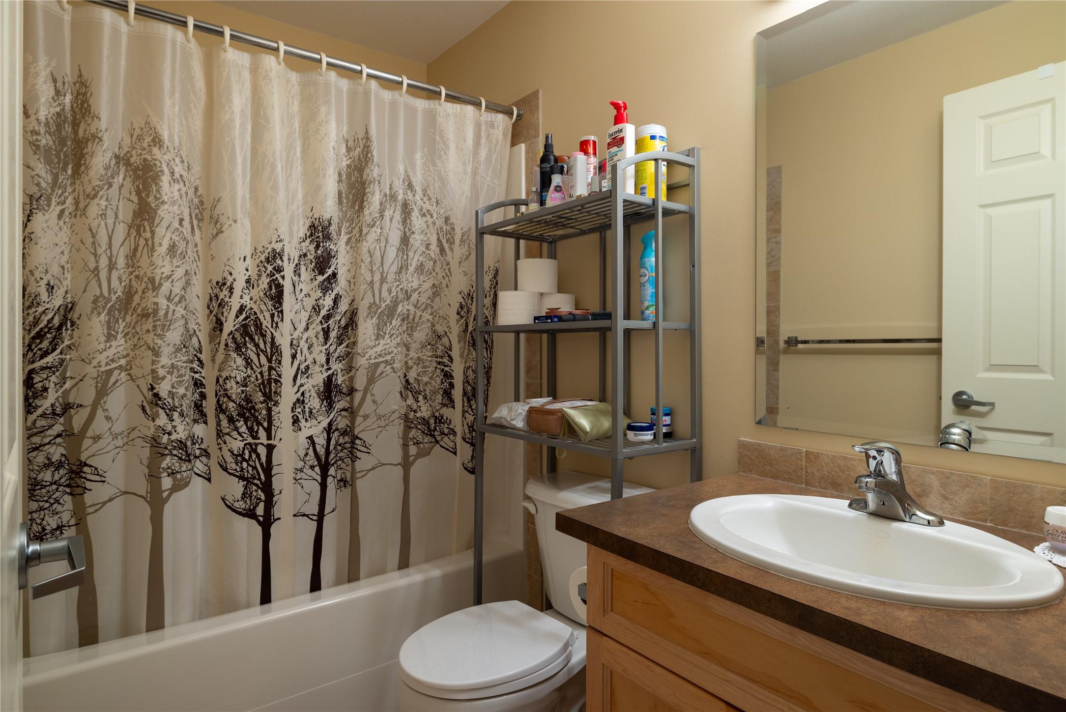 108-2120 Shannon Ridge Drive, West Kelowna, BC