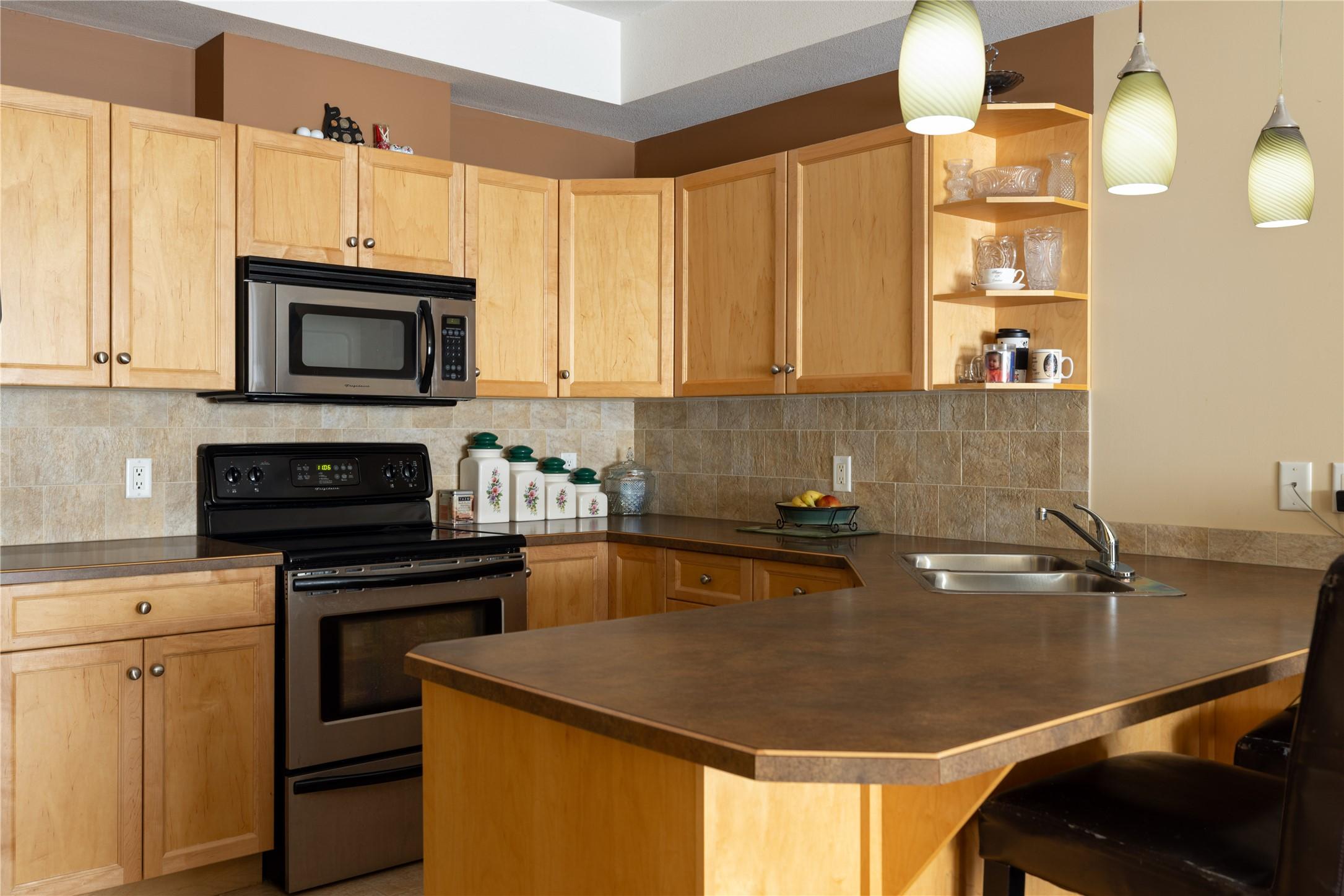 108-2120 Shannon Ridge Drive, West Kelowna, BC