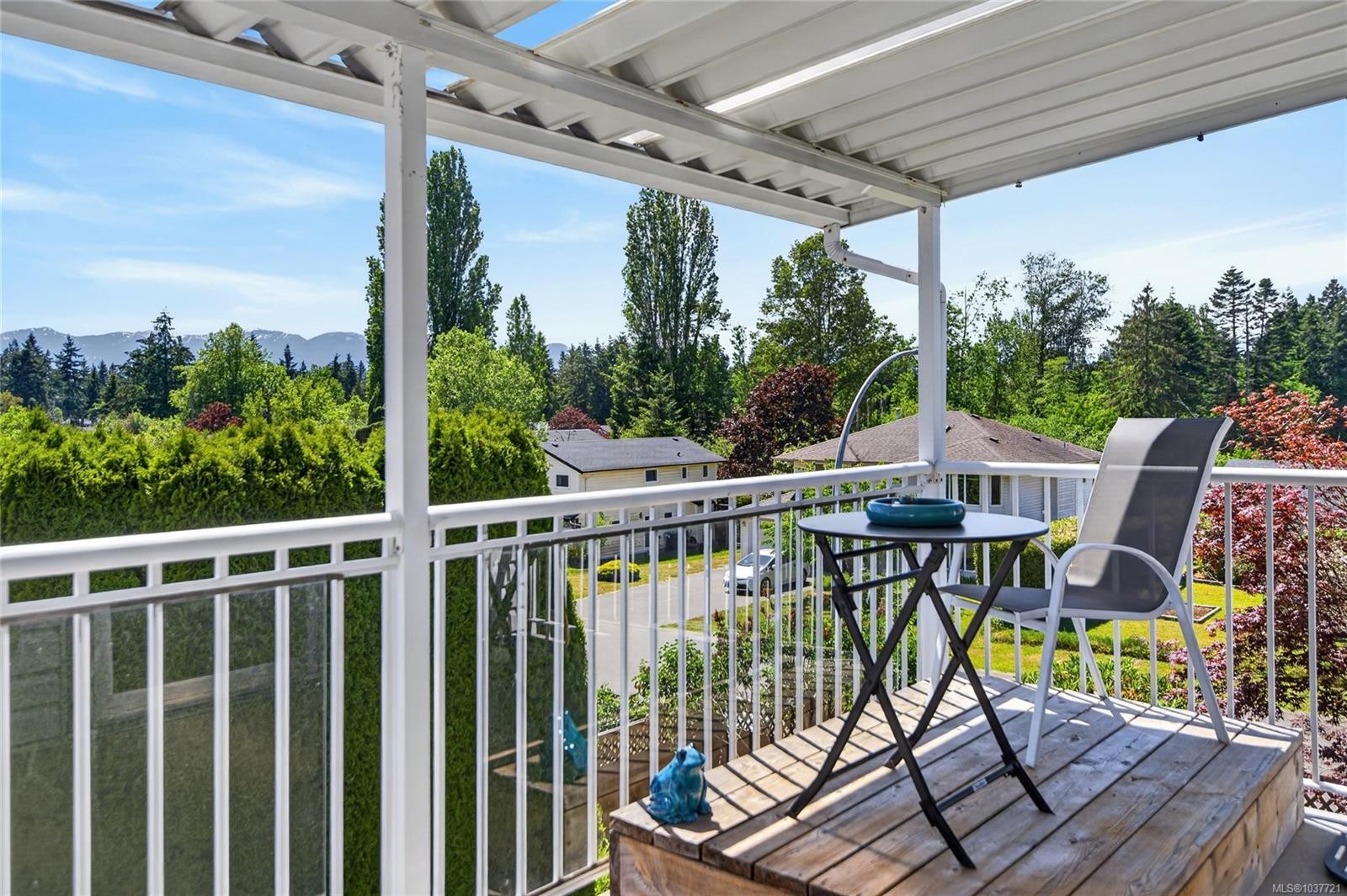 1425 Sabre Crt, Comox, BC