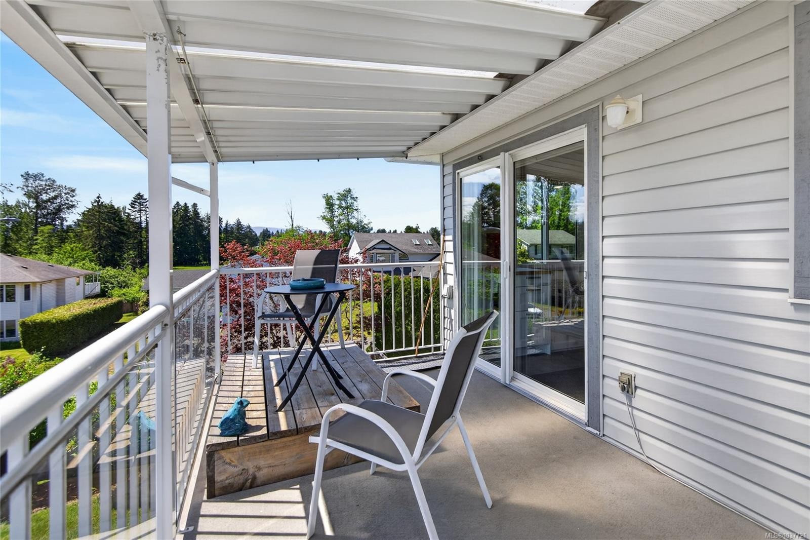 1425 Sabre Crt, Comox, BC