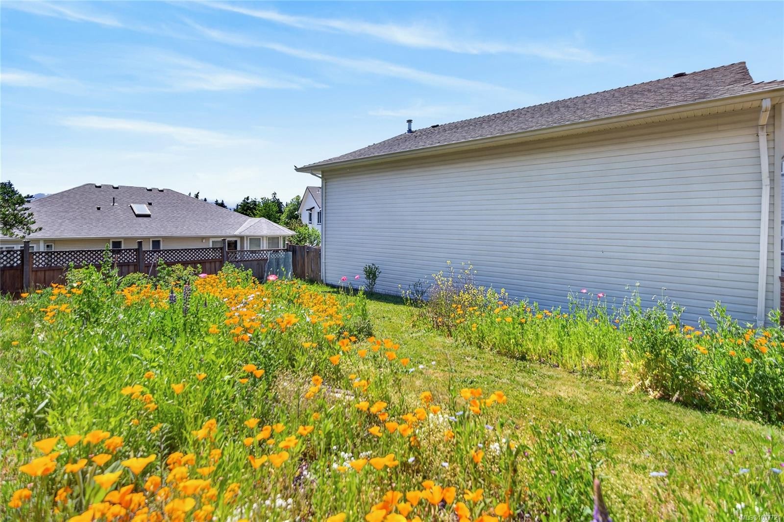1425 Sabre Crt, Comox, BC