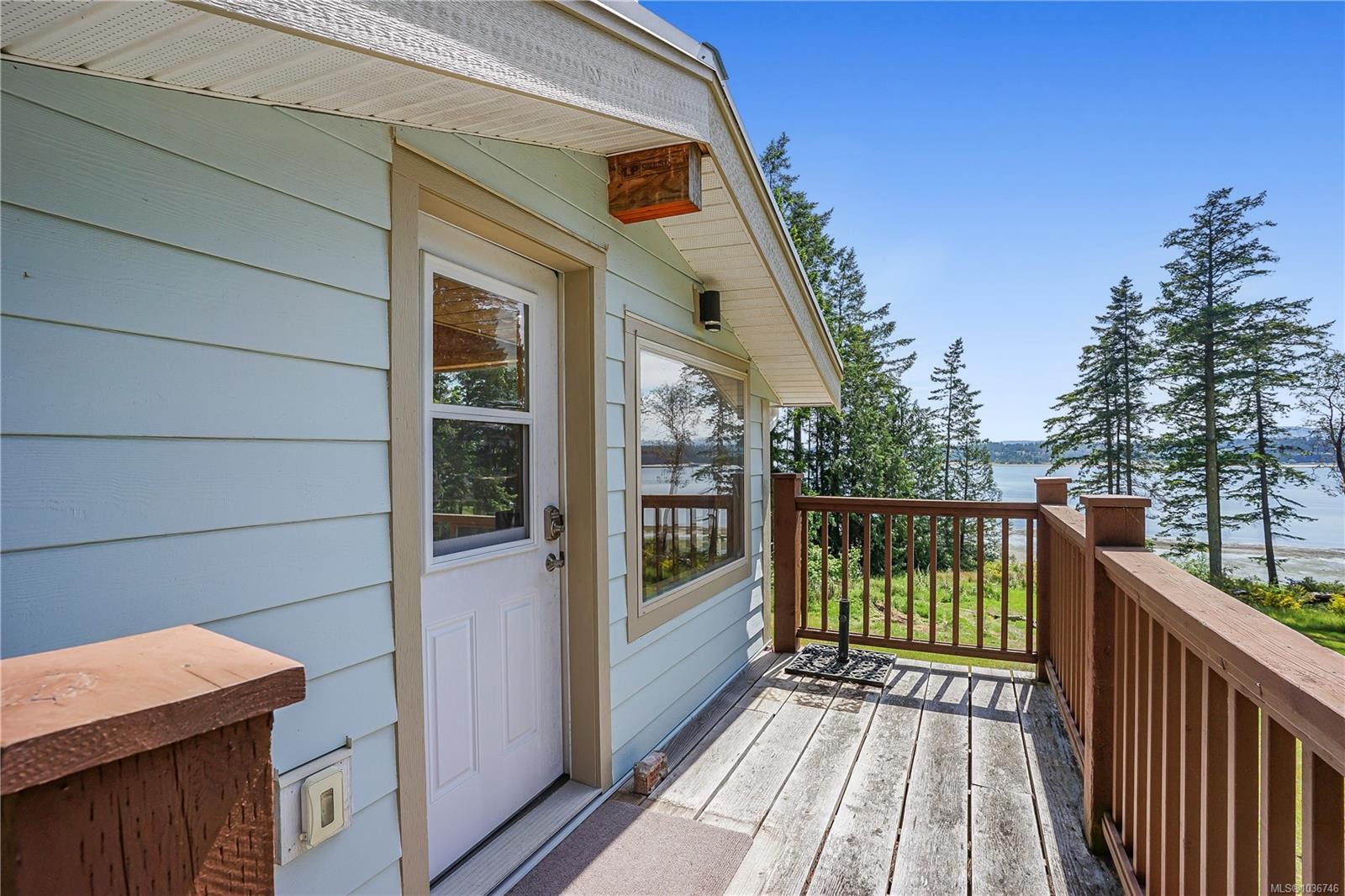 105 Mapleleaf Lane, Sidney Island, BC
