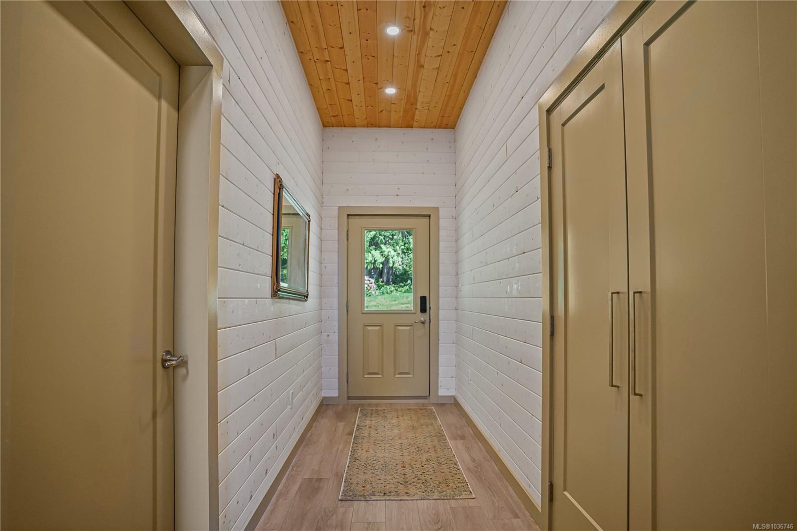 105 Mapleleaf Lane, Sidney Island, BC