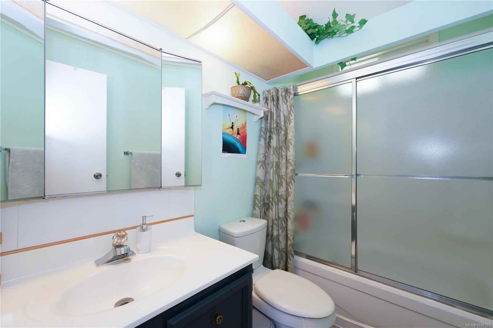 1777 Cecil St, Crofton, BC