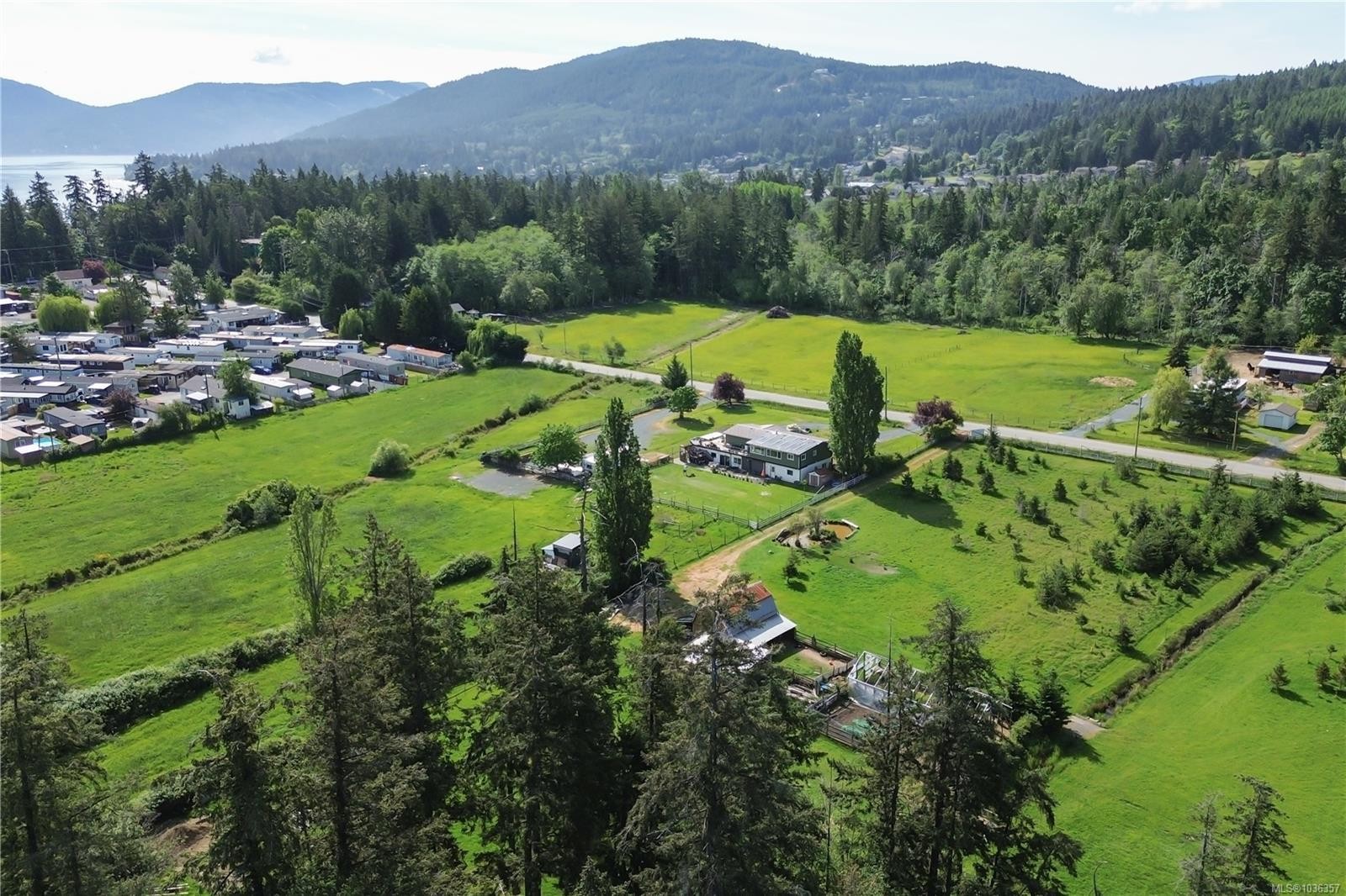 1777 Cecil St, Crofton, BC