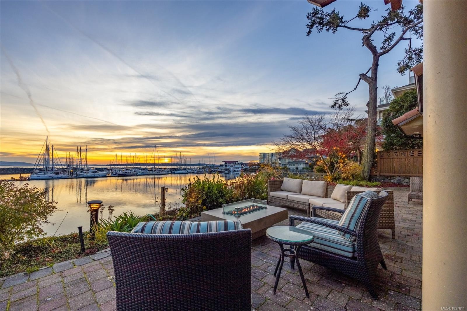 101-9949 Third St, Sidney, BC - Outdoor With Deck Patio Veranda With View