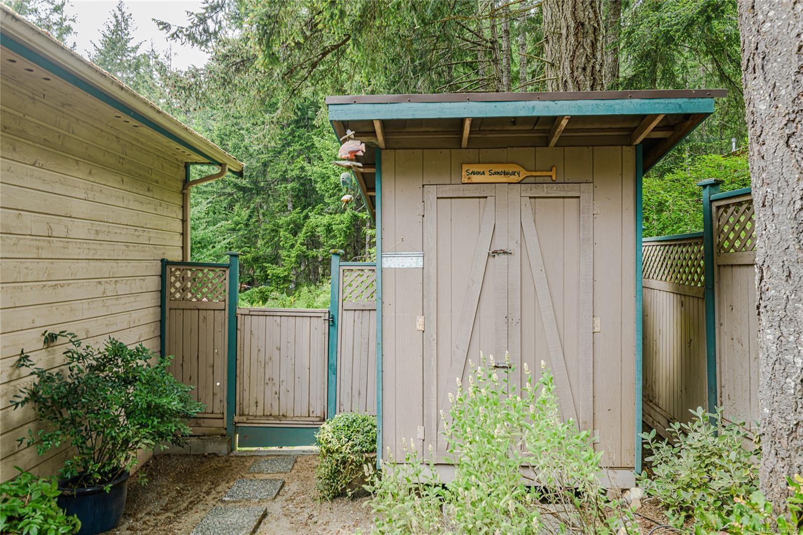 204 Cormorant Cres, Salt Spring, BC