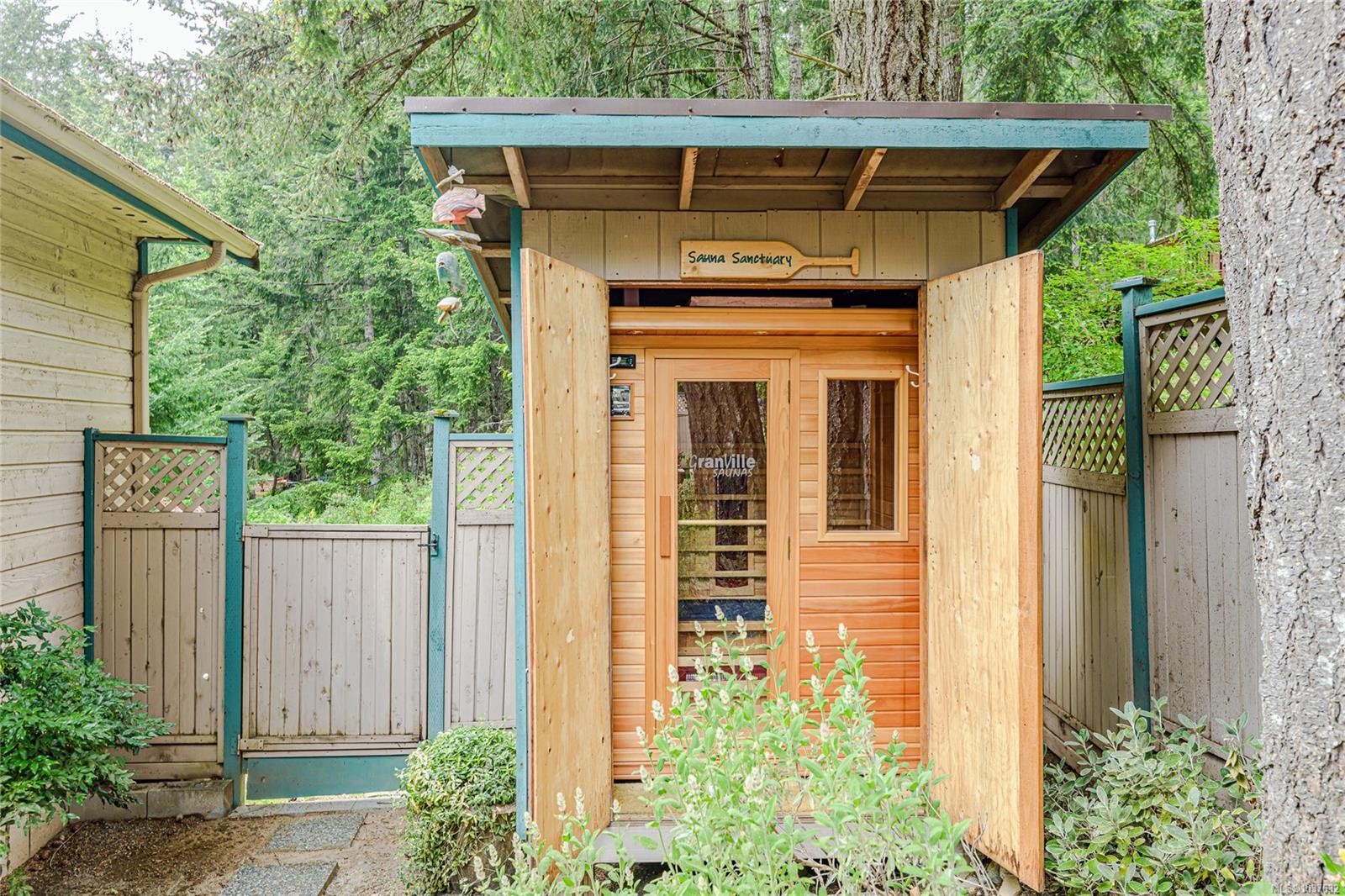 204 Cormorant Cres, Salt Spring, BC