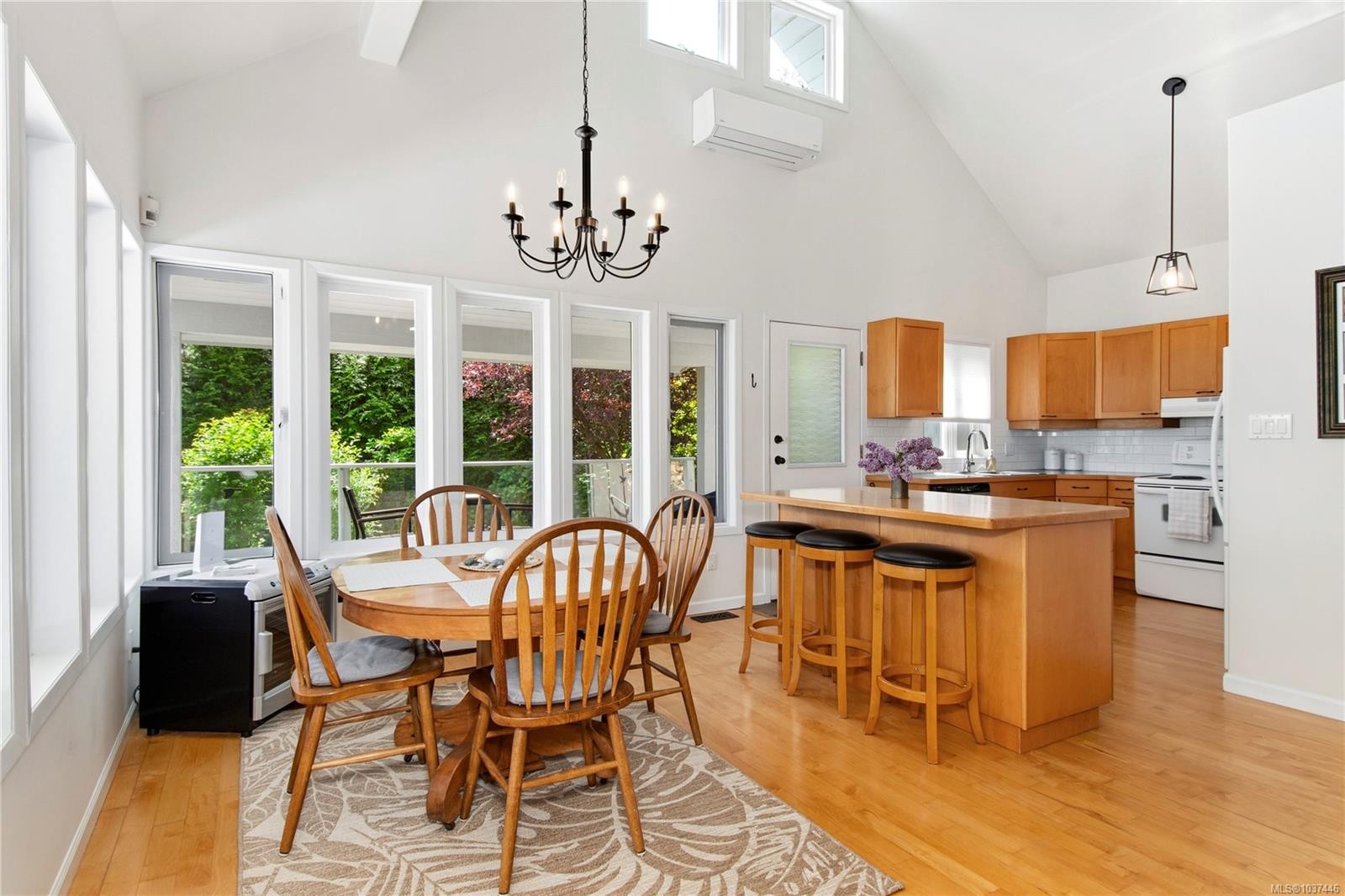 229 Quadra Loop, Quadra Island, BC