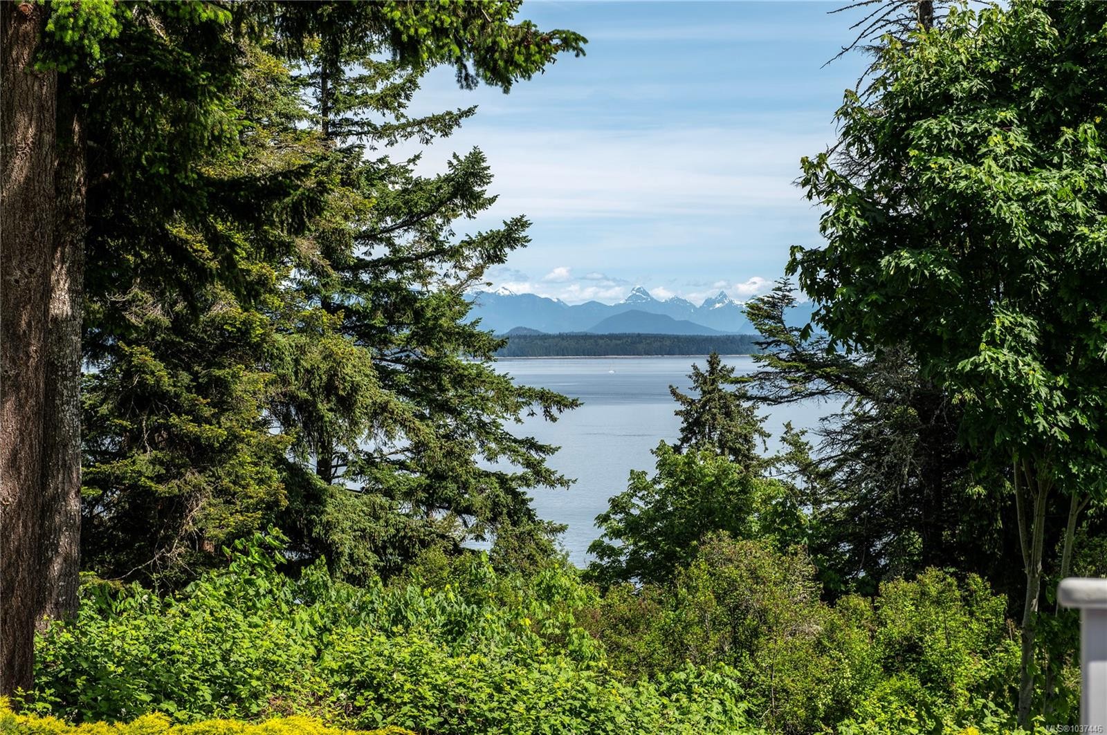 229 Quadra Loop, Quadra Island, BC