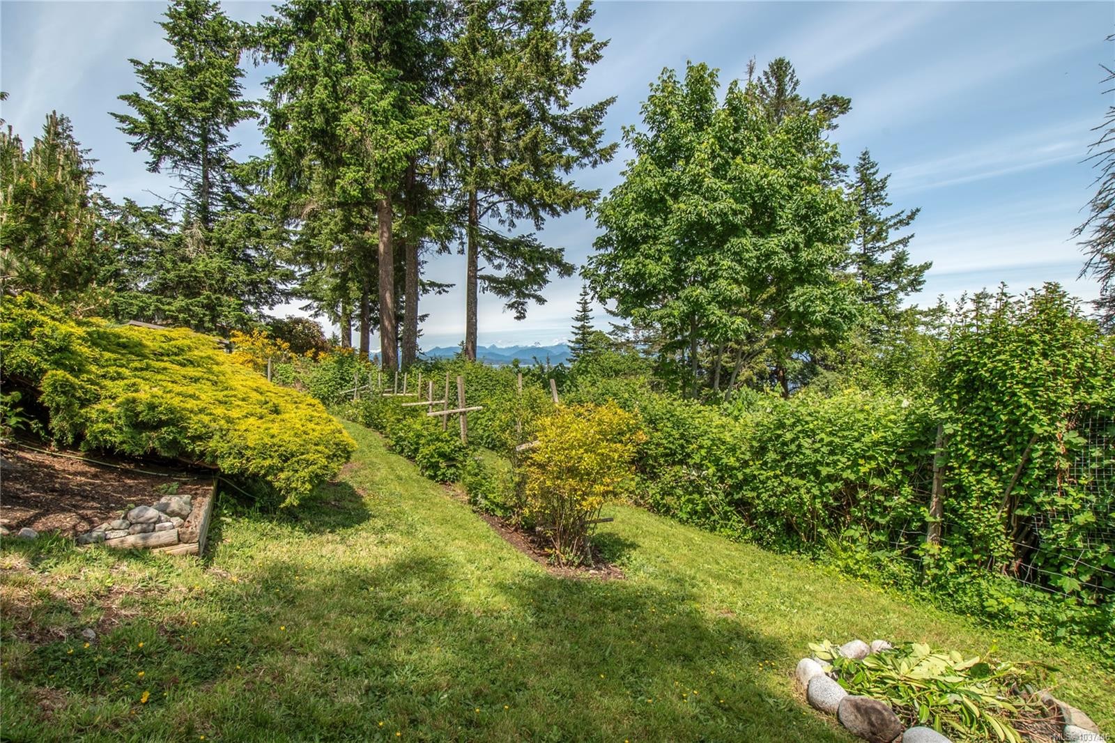 229 Quadra Loop, Quadra Island, BC