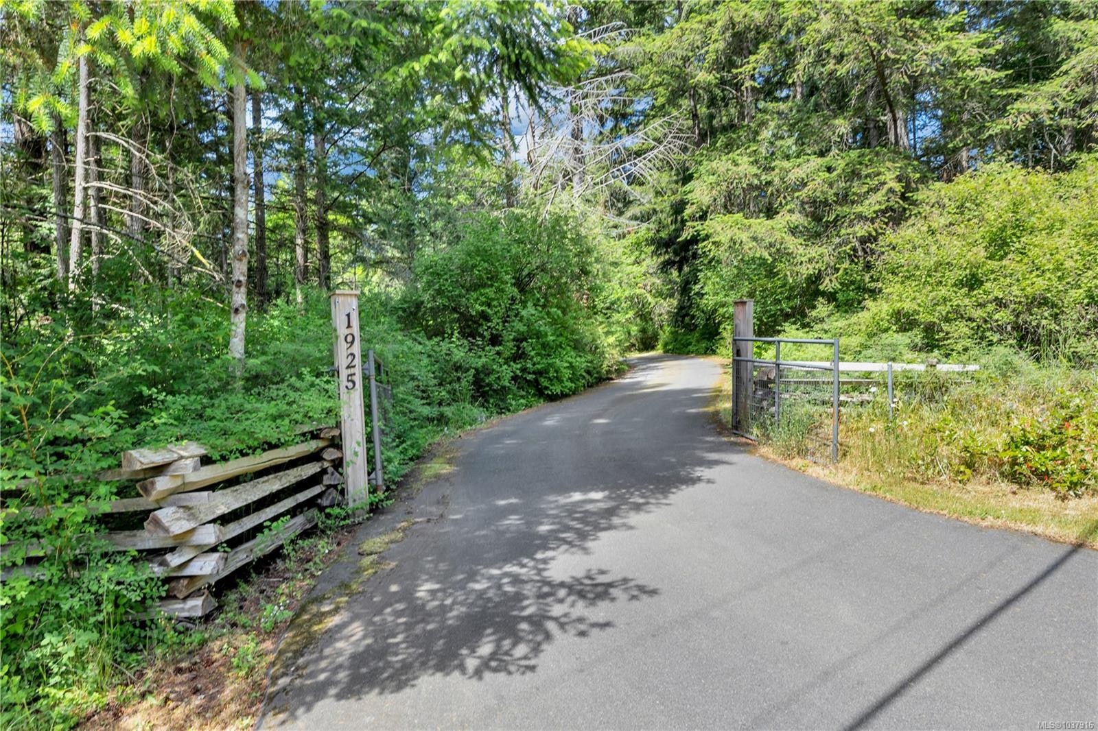 1925 Shasta Rd, Nanaimo, BC