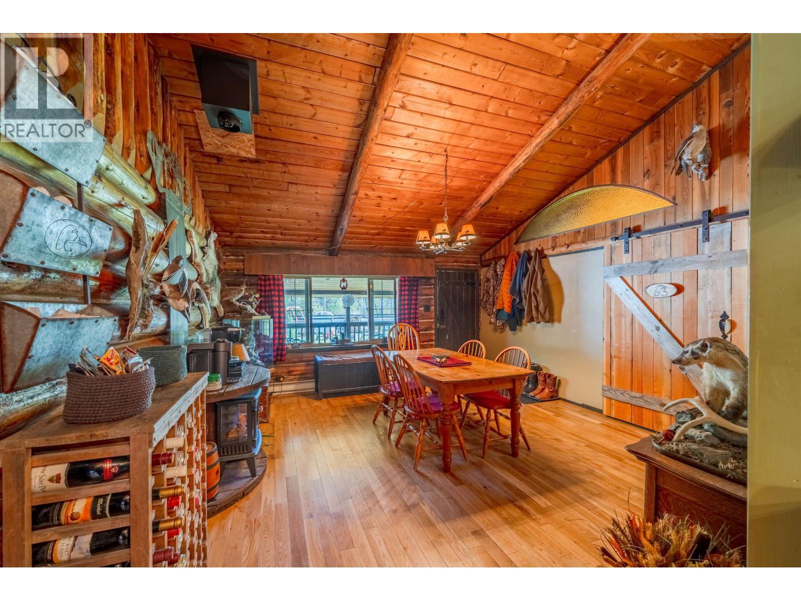 5134 Perkins Road, Forest Grove, BC - Indoor