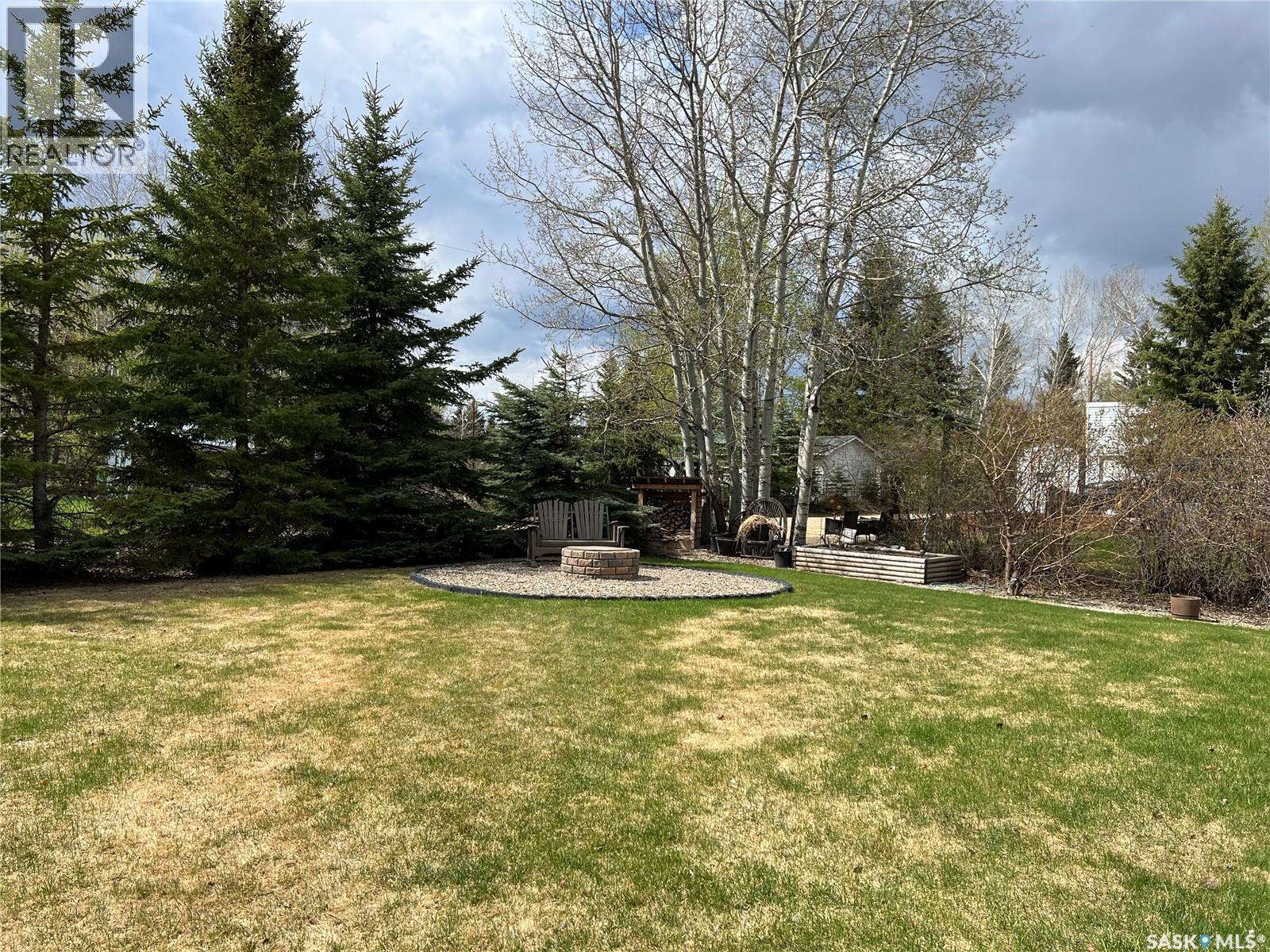 208 2Nd Avenue Se, Dorintosh, SK - Outdoor