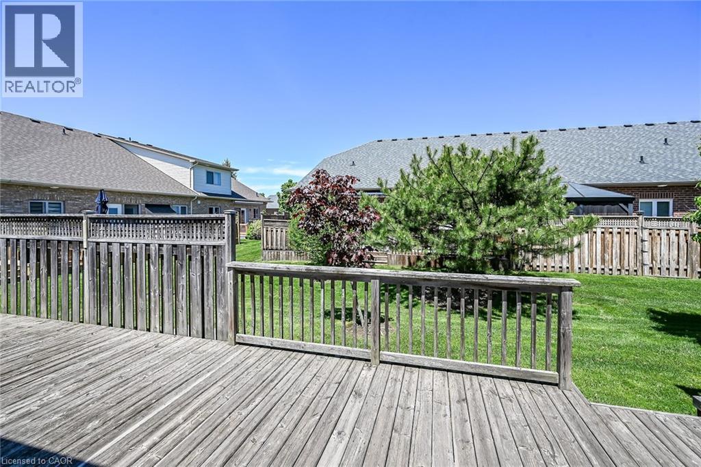 9 Grovetree Trail, Hamilton, ON - Outdoor With Deck Patio Veranda