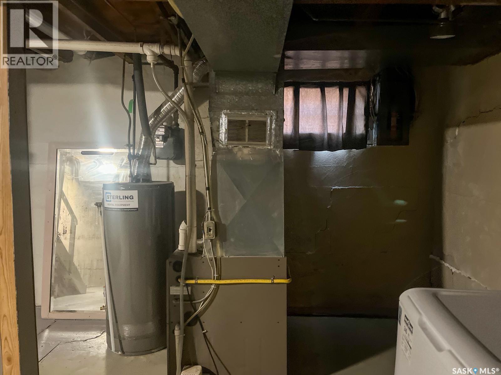 2234 Winnipeg Street, Regina, SK - Indoor Photo Showing Basement