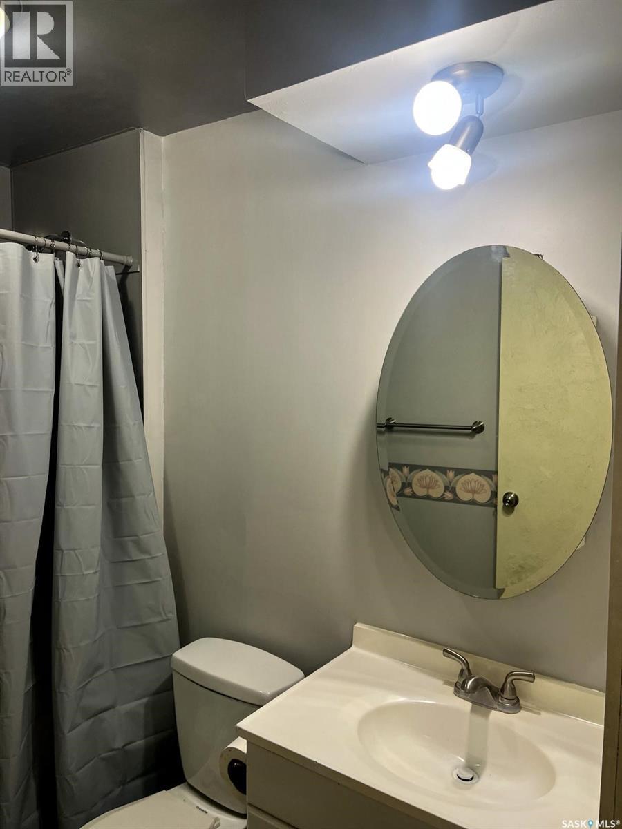 2234 Winnipeg Street, Regina, SK - Indoor Photo Showing Bathroom