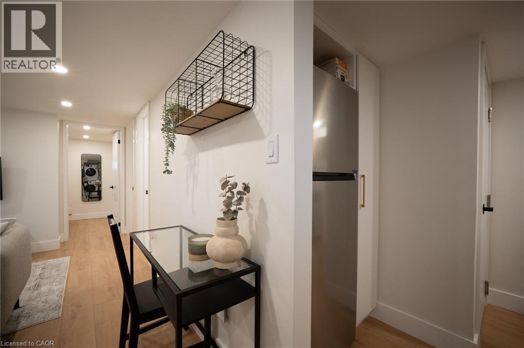 236 Macaulay Street E, Hamilton, ON - Indoor Photo Showing Other Room