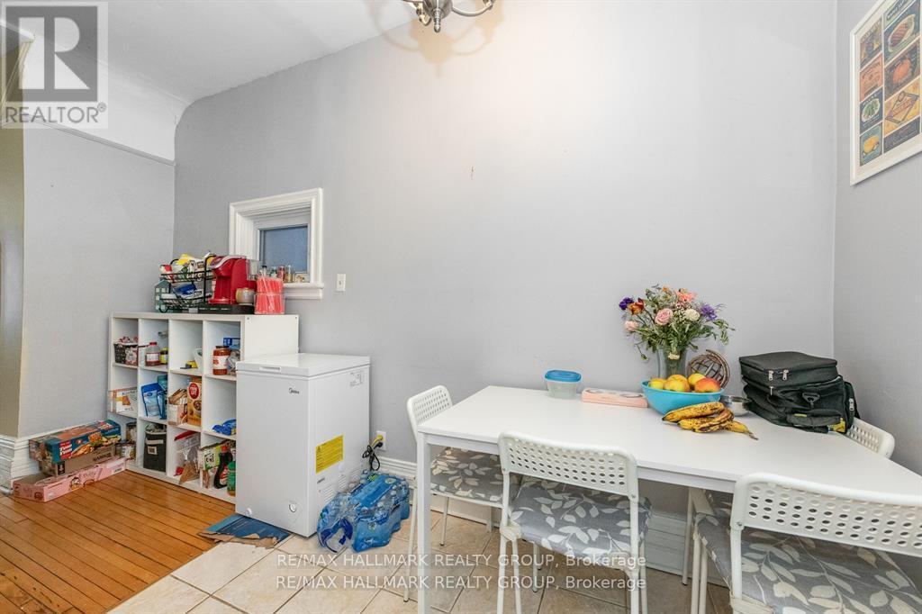 121 Osgoode Street, Ottawa, ON - Indoor