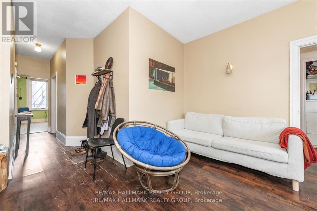 Apt 2 Living Rm - 121 Osgoode Street, Ottawa, ON - Indoor Photo Showing Other Room