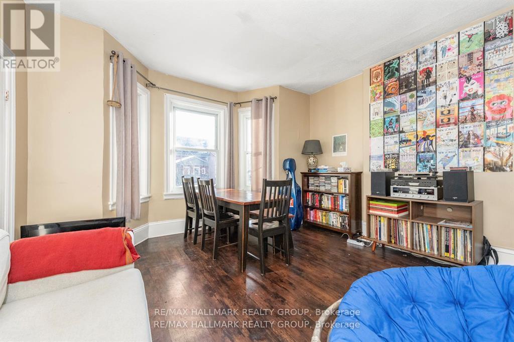 Apt 2 Living Rm & Dining - 121 Osgoode Street, Ottawa, ON - Indoor