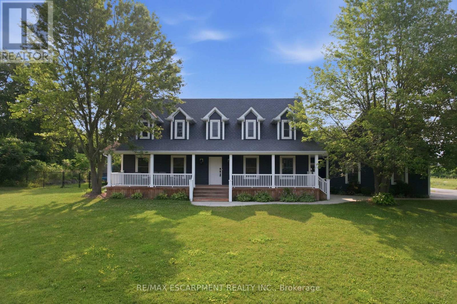 192 Concession 14, Hamilton, ON - Outdoor With Deck Patio Veranda With Facade