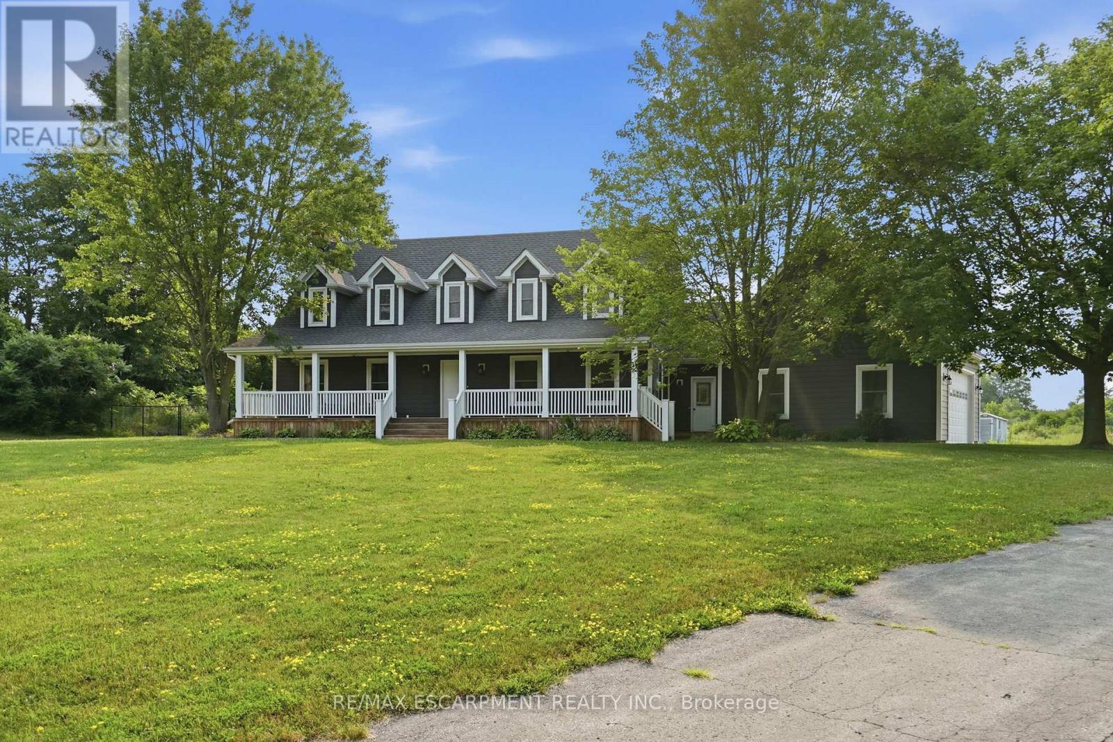 192 Concession 14, Hamilton, ON - Outdoor With Deck Patio Veranda With Facade