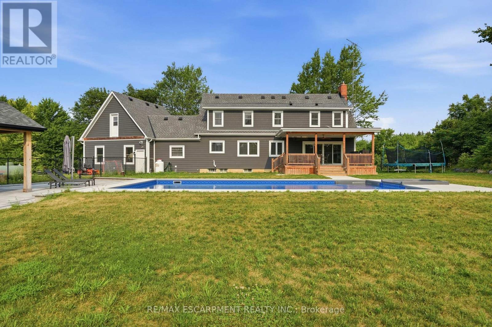 192 Concession 14, Hamilton, ON - Outdoor With In Ground Pool With Deck Patio Veranda With Backyard