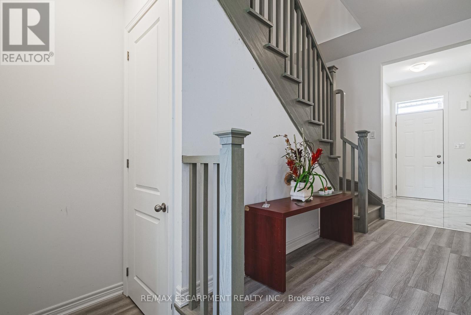 11 Davinci Boulevard, Hamilton, ON - Indoor Photo Showing Other Room