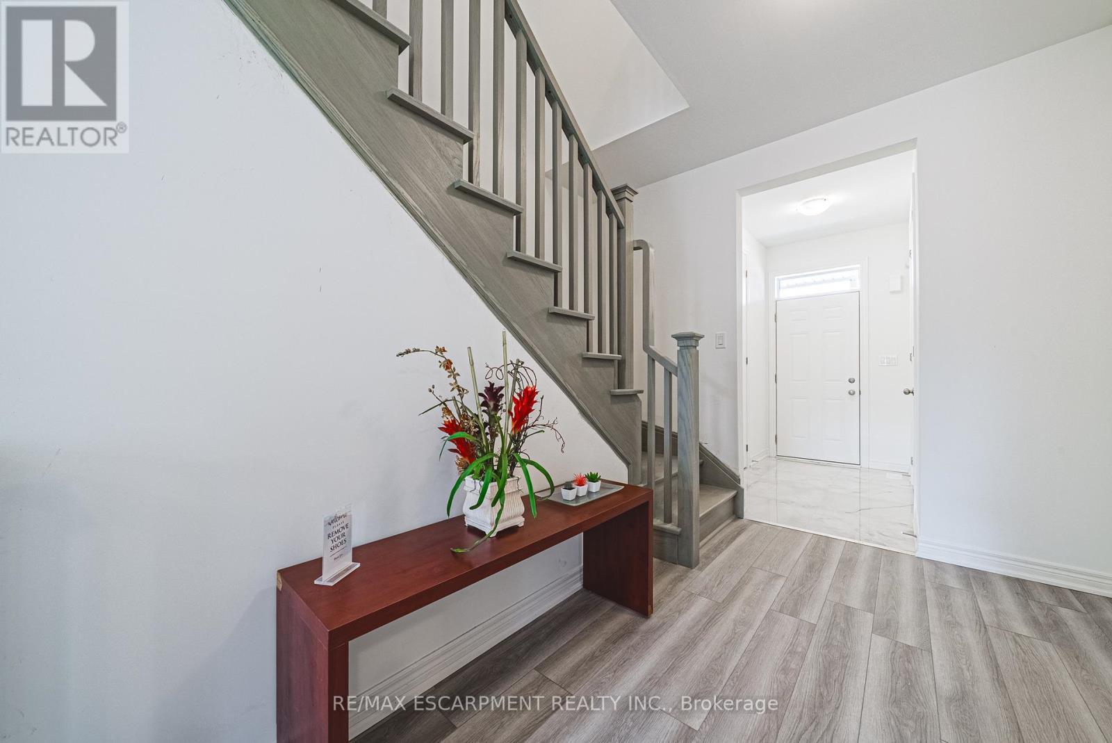 11 Davinci Boulevard, Hamilton, ON - Indoor Photo Showing Other Room