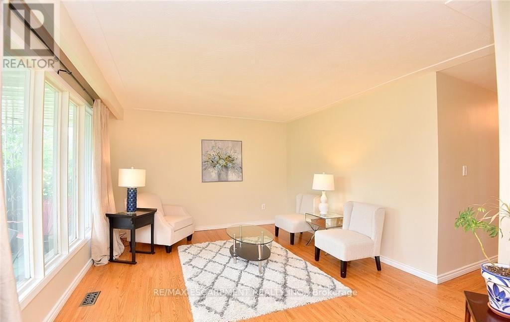 238 Fairridge Road, Hamilton, ON - Indoor