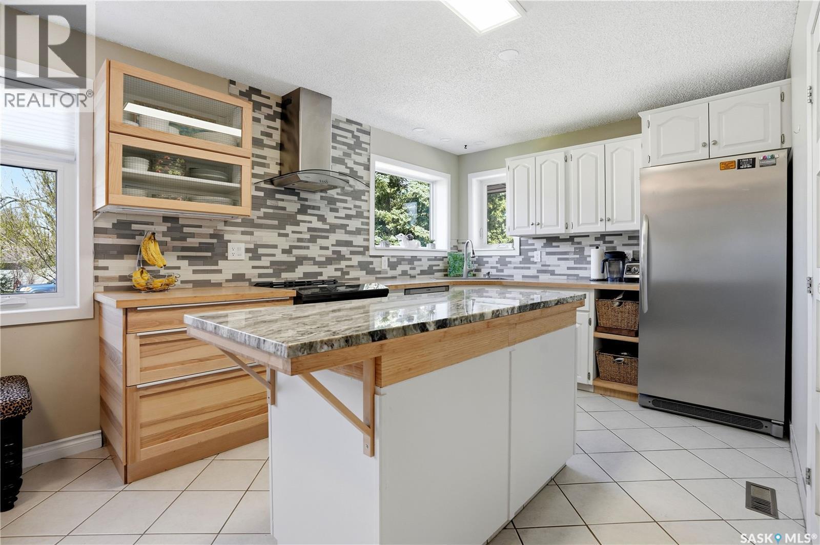 303 Currie Crescent, Strasbourg, SK - Indoor Photo Showing Kitchen