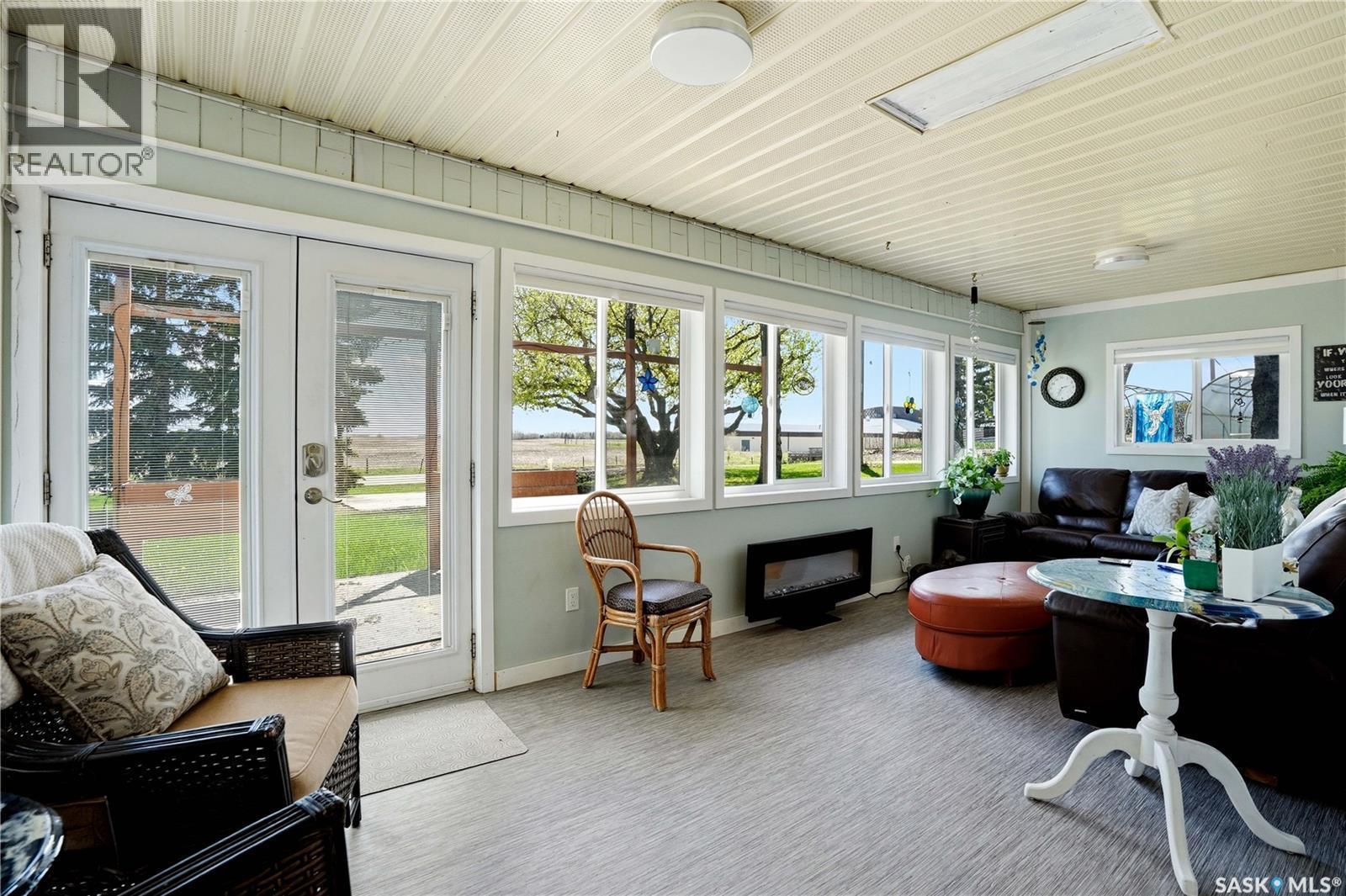 303 Currie Crescent, Strasbourg, SK - With Exterior
