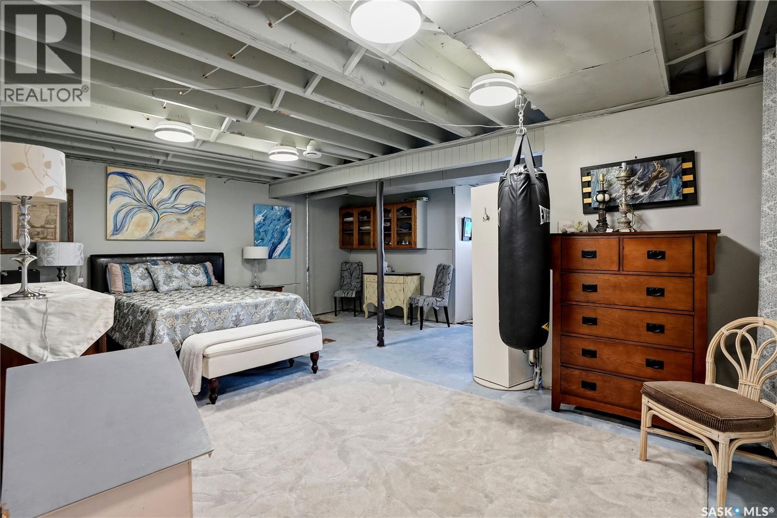 303 Currie Crescent, Strasbourg, SK - Indoor Photo Showing Bedroom
