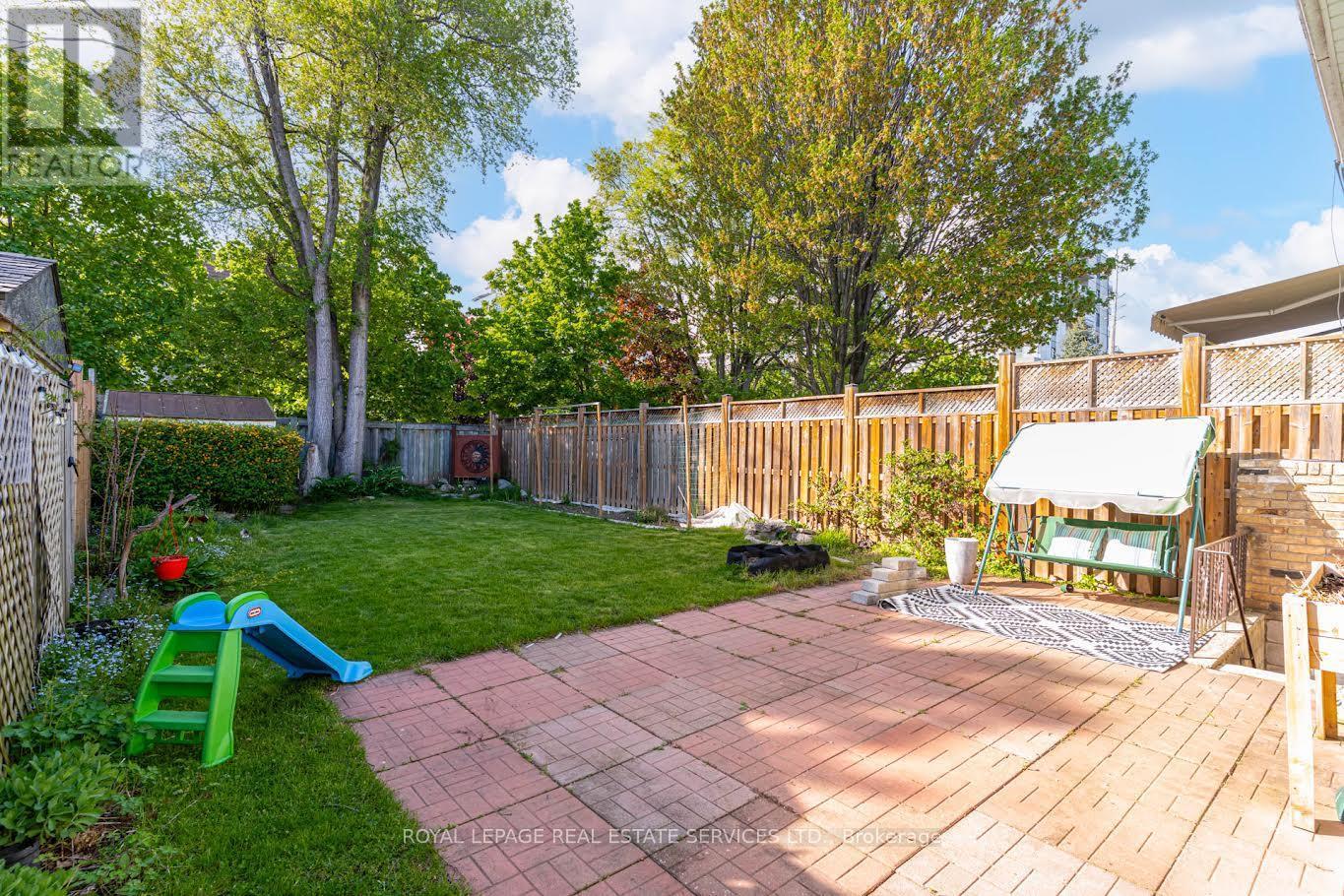 195 Cullum Court, Burlington, ON - Outdoor With Deck Patio Veranda