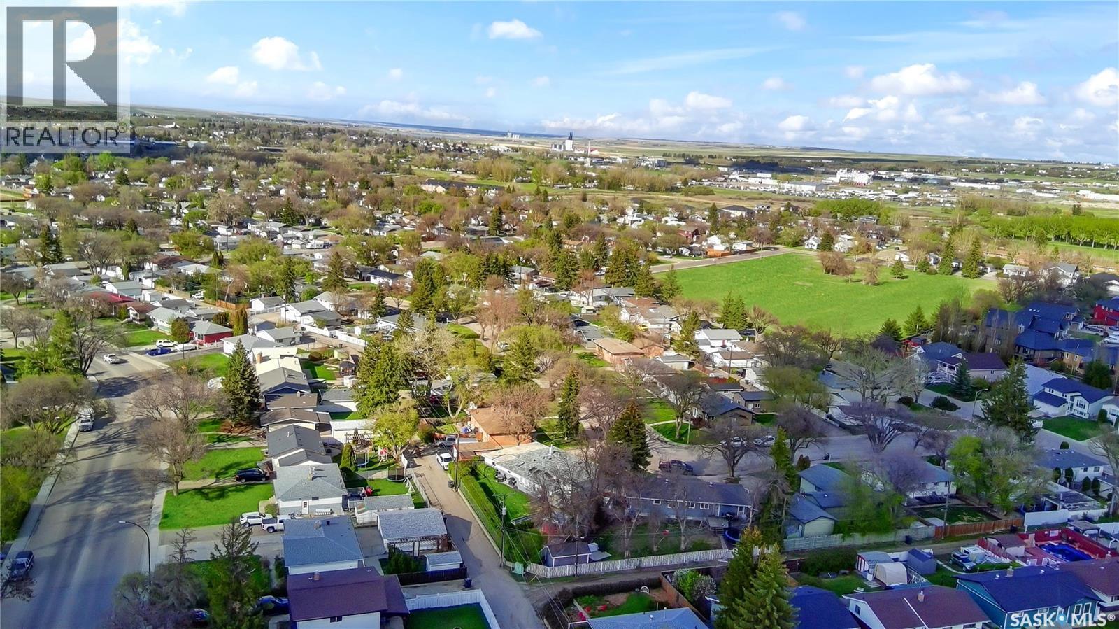 480 3Rd Avenue Se, Swift Current, SK - Outdoor With View