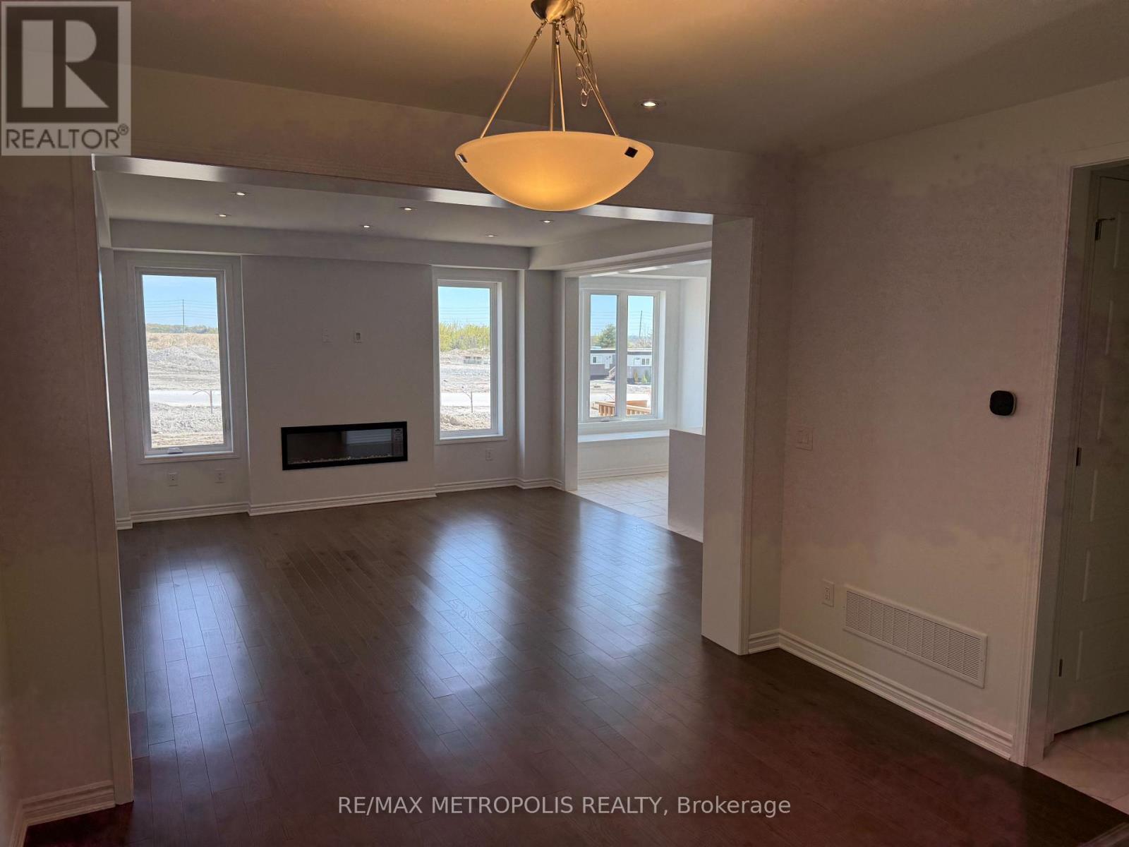 Main And 2Nd Floor - 3437 Deepglade Path, Pickering, ON - Indoor Photo Showing Other Room