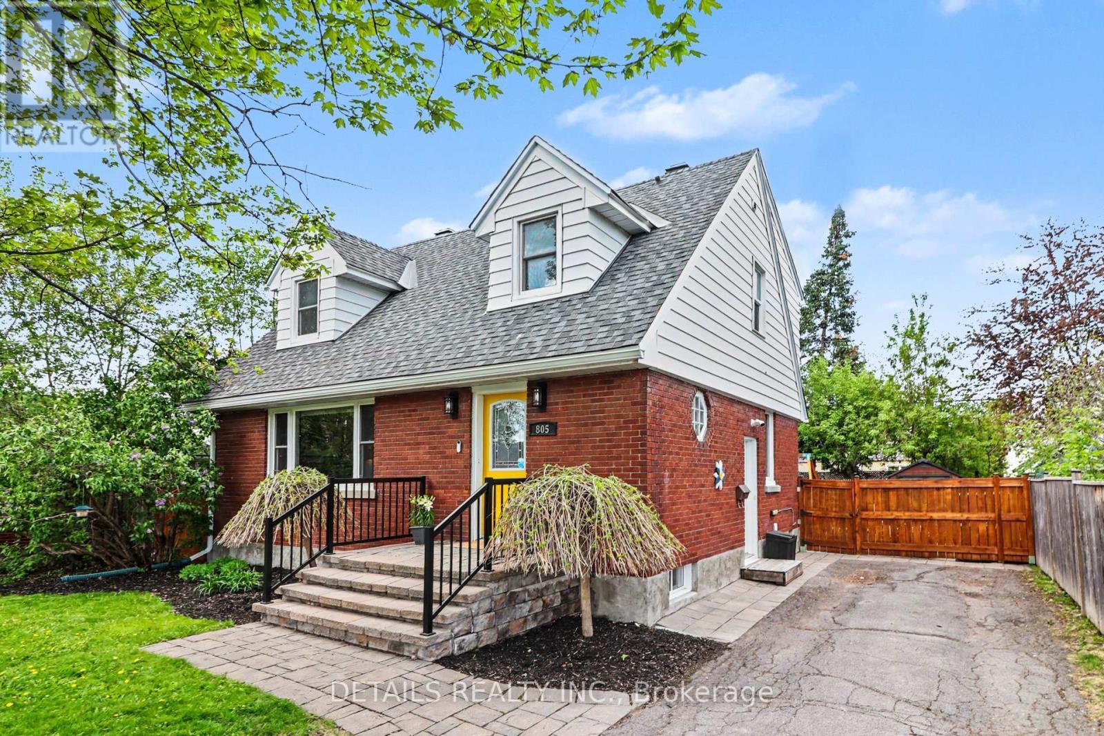805 Smyth Road, Ottawa, ON - Outdoor With Deck Patio Veranda