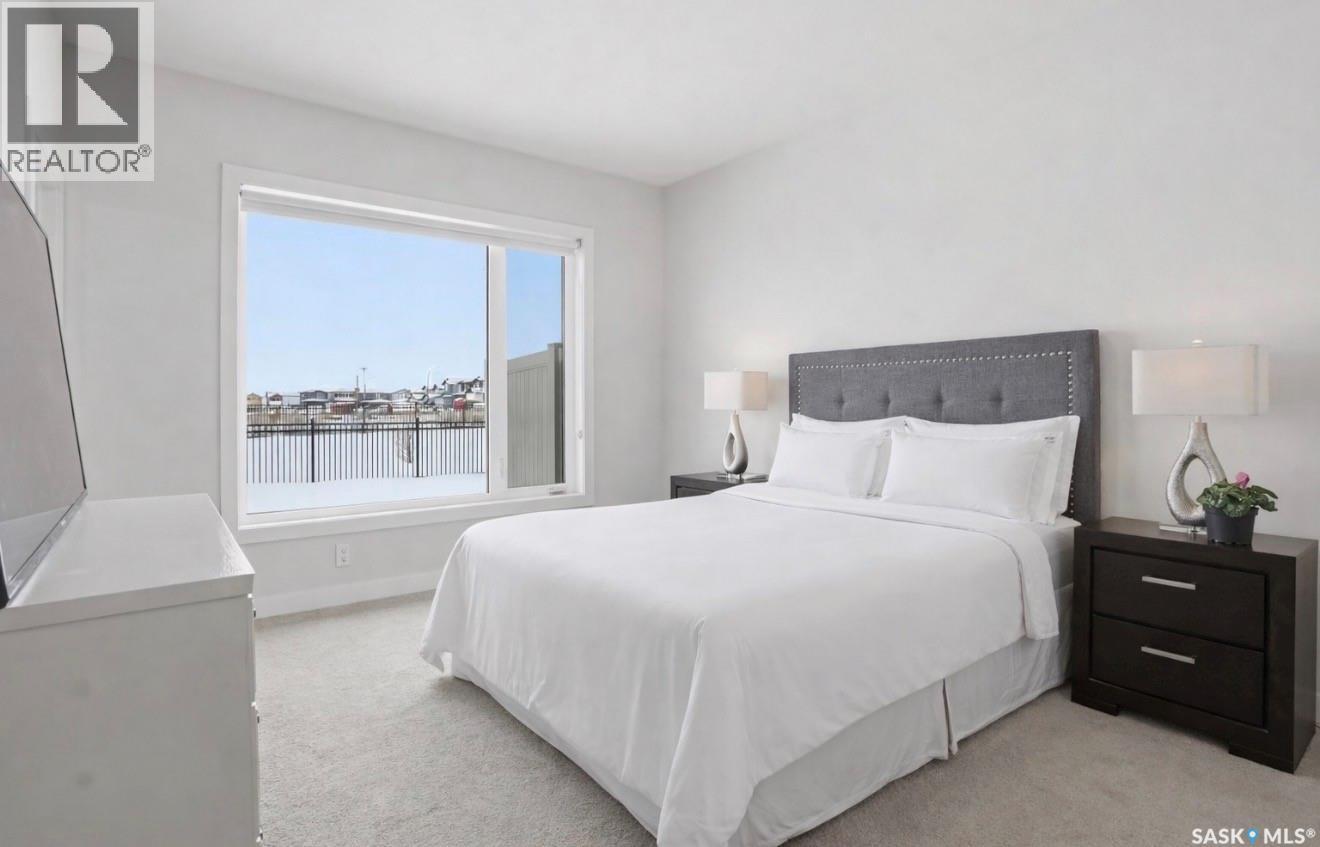 20 515 Delainey Road, Saskatoon, SK - Indoor Photo Showing Bedroom
