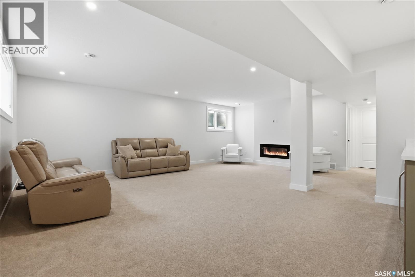 20 515 Delainey Road, Saskatoon, SK - Indoor