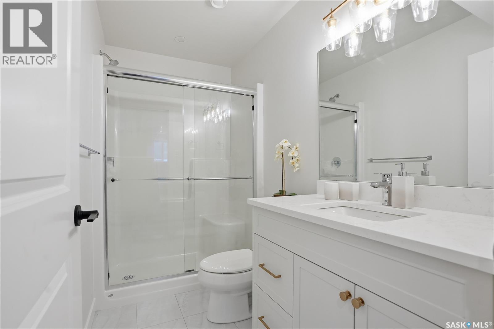 20 515 Delainey Road, Saskatoon, SK - Indoor Photo Showing Bathroom