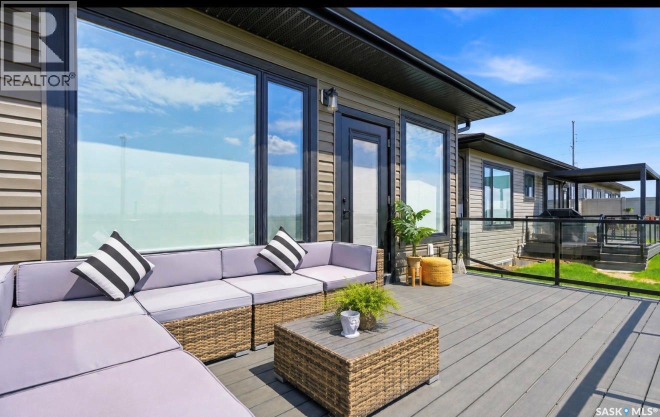 20 515 Delainey Road, Saskatoon, SK - Outdoor With Deck Patio Veranda With Exterior