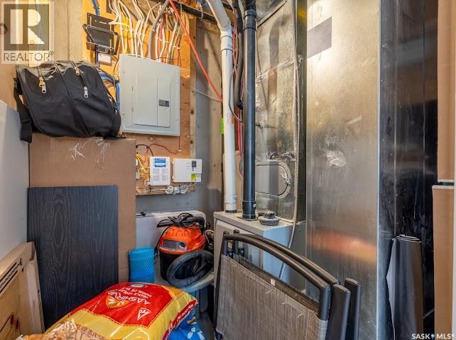 9 5752 Gordon Road, Regina, SK - Indoor
