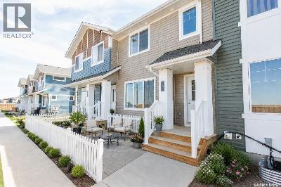 9 5752 Gordon Road, Regina, SK - Outdoor With Facade