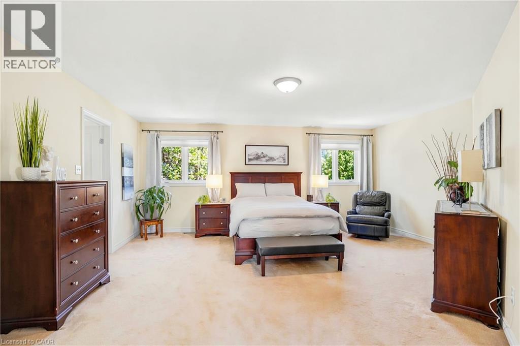 16 Oldmill Road, Ancaster, ON - Indoor Photo Showing Bedroom