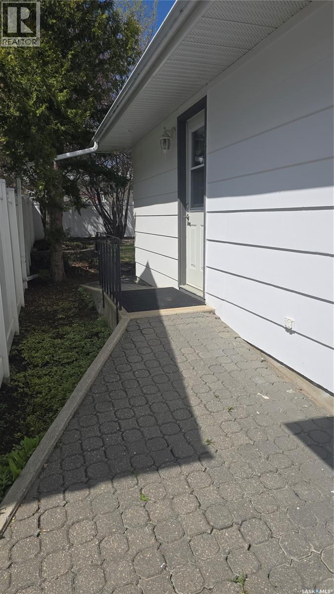 1502 Early Drive, Saskatoon, SK - Outdoor