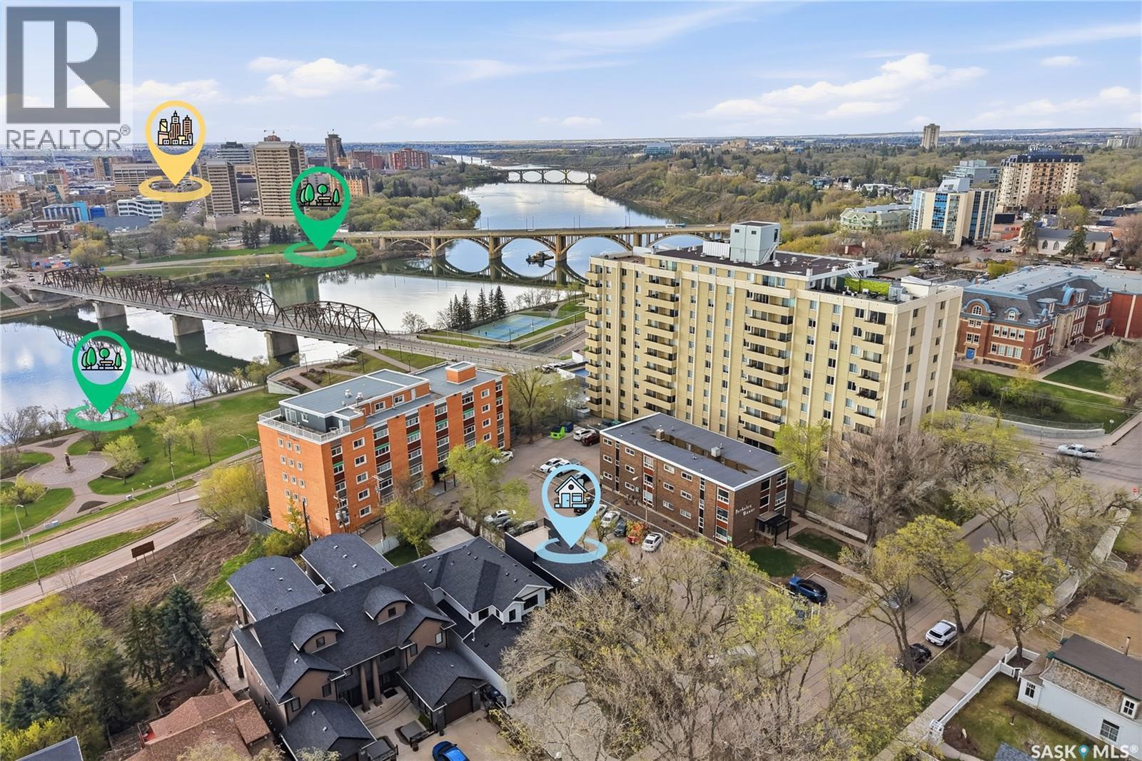 317 11Th Street, Saskatoon, SK - Outdoor With View