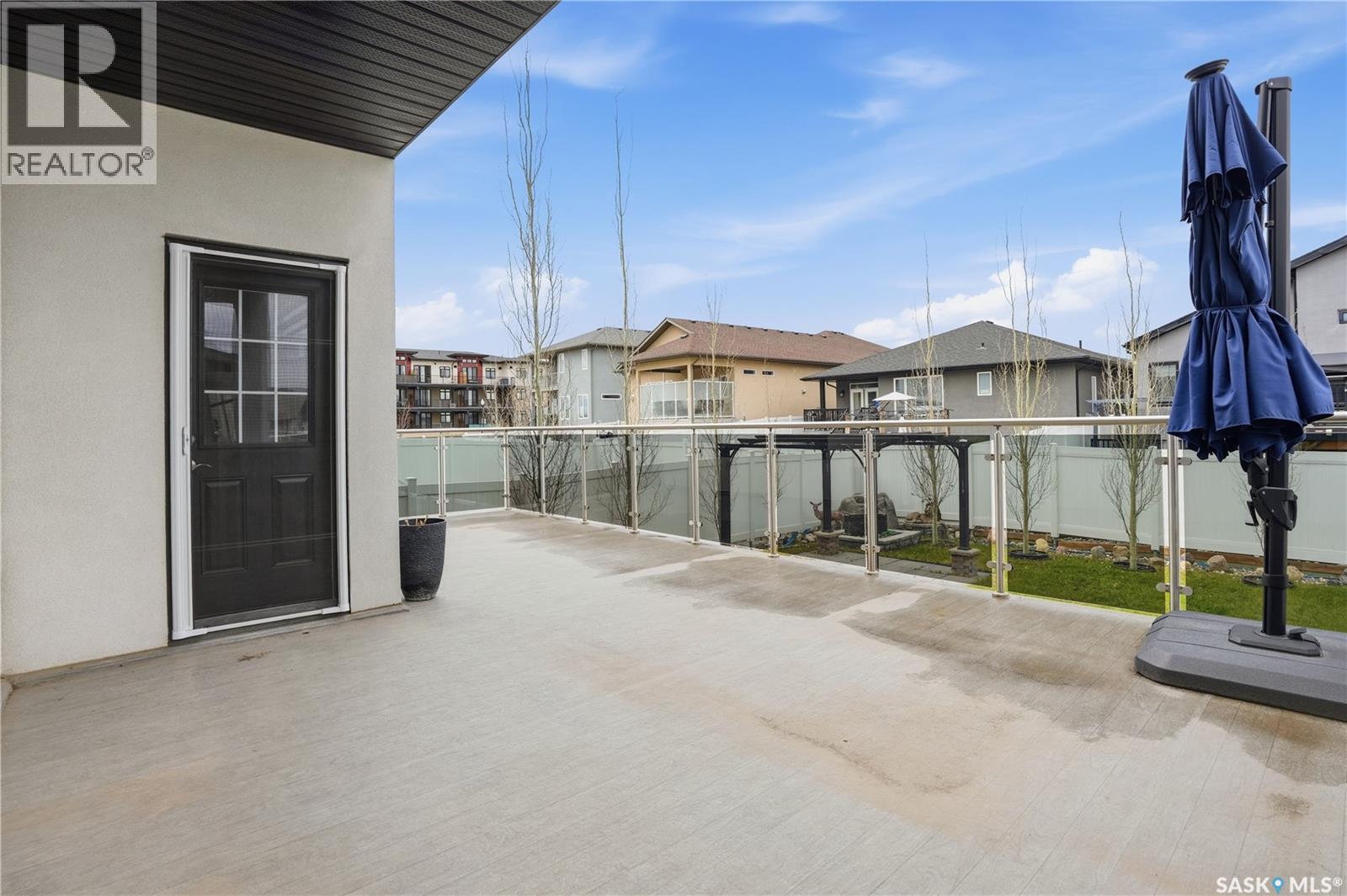 4714 E Green Apple Drive, Regina, SK - Outdoor