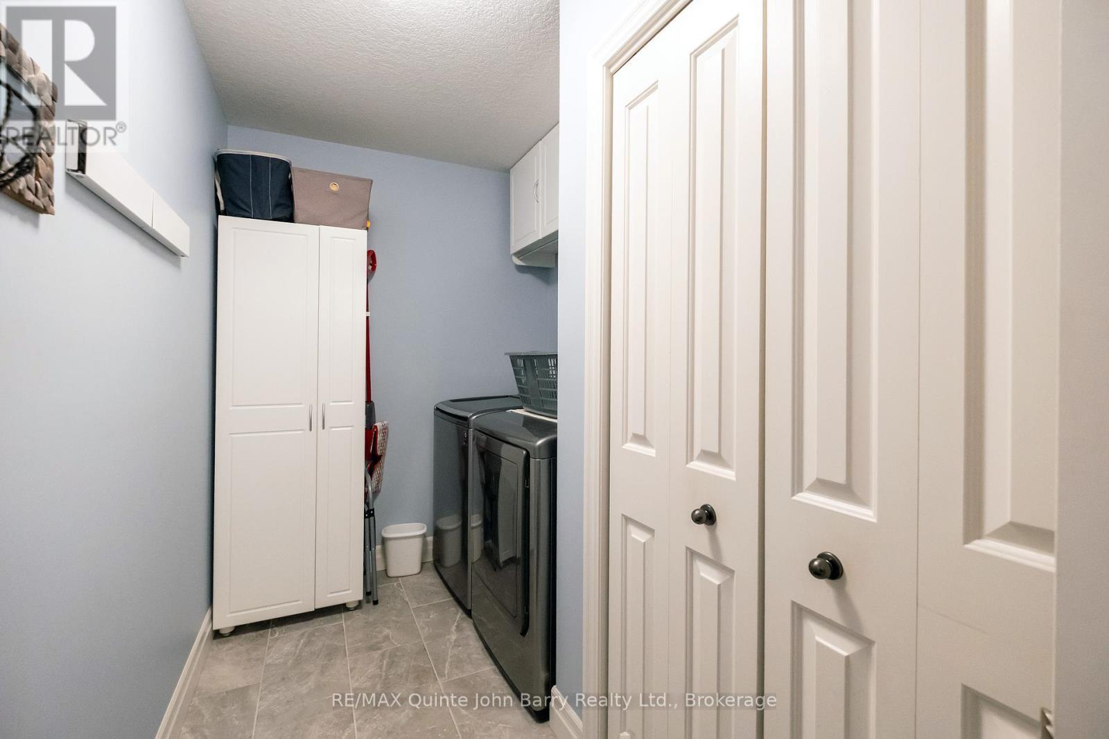 49 Mcintosh Crescent, Quinte West (Murray Ward), ON - Indoor