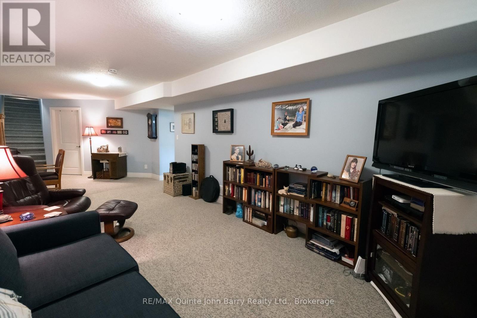 49 Mcintosh Crescent, Quinte West (Murray Ward), ON - Indoor